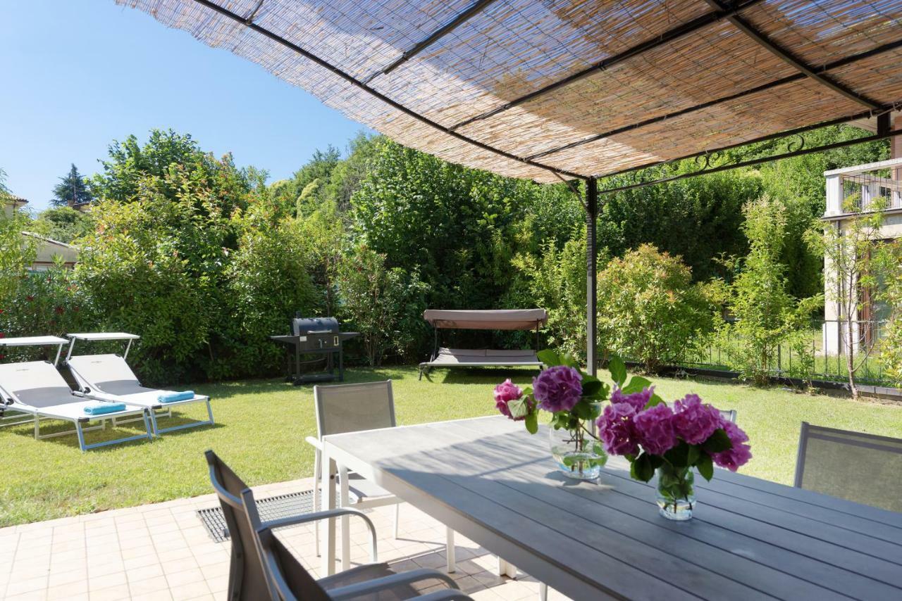Appartamenti Corte Dei Cipressi Roe Exteriör bild