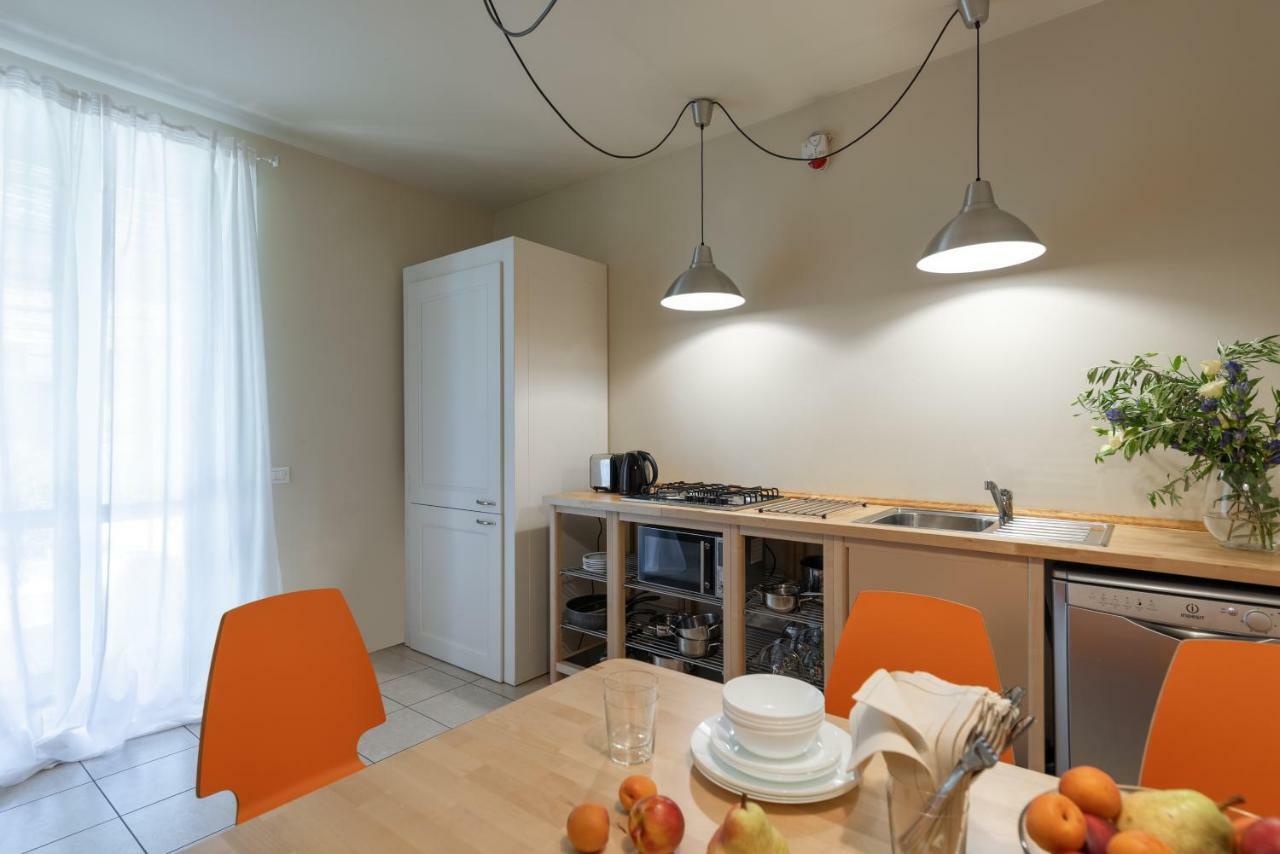 Appartamenti Corte Dei Cipressi Roe Exteriör bild