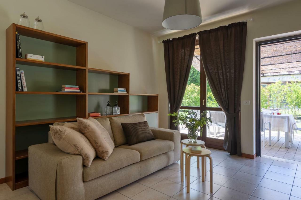 Appartamenti Corte Dei Cipressi Roe Exteriör bild