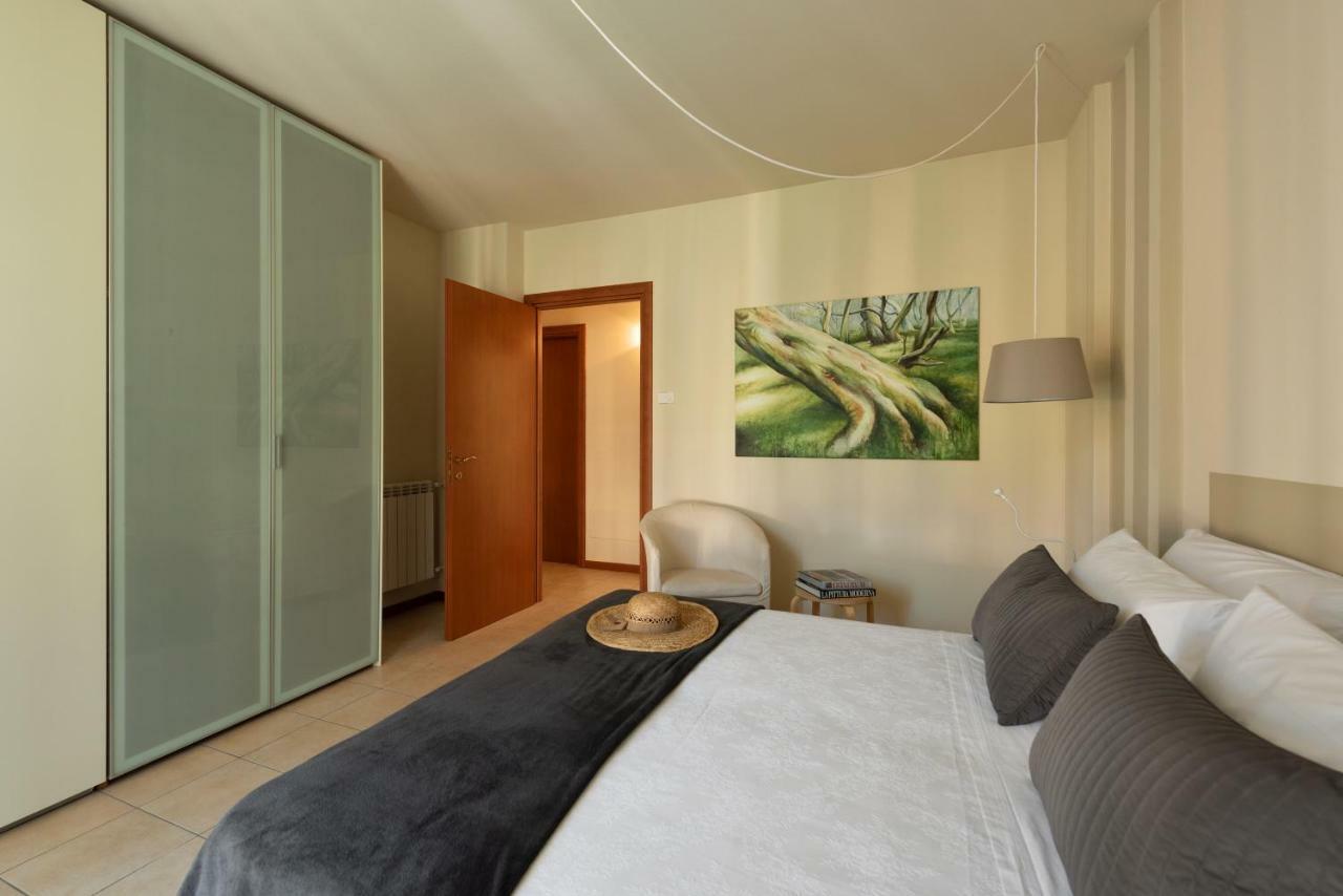 Appartamenti Corte Dei Cipressi Roe Exteriör bild