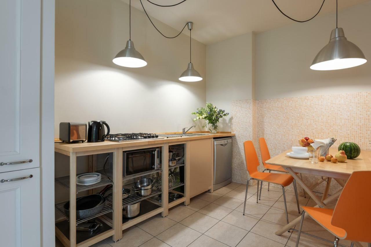 Appartamenti Corte Dei Cipressi Roe Exteriör bild